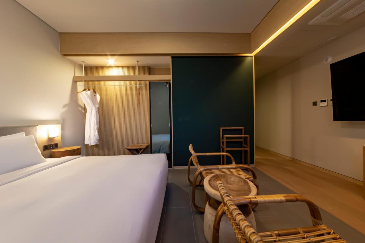 Hound Hotel Haeundae Signature Пусан Экстерьер фото