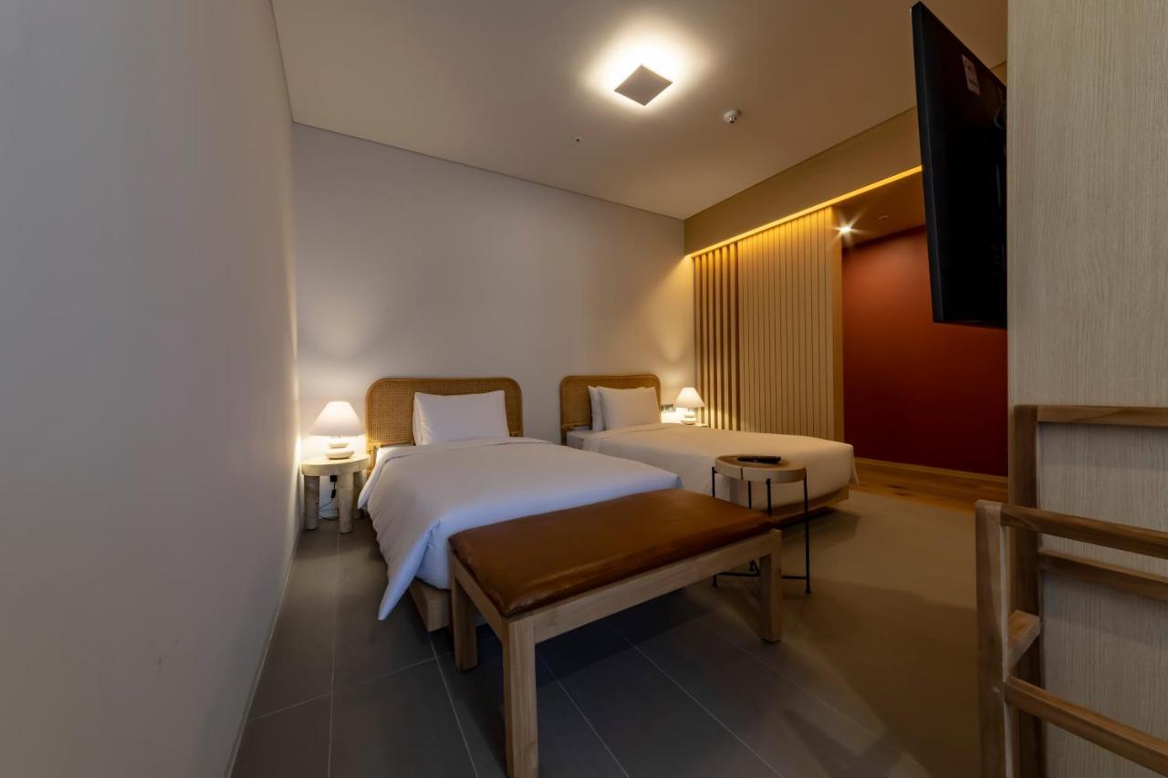 Hound Hotel Haeundae Signature Пусан Экстерьер фото