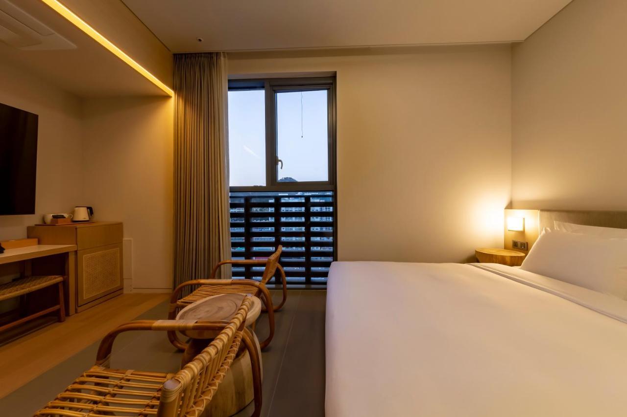 Hound Hotel Haeundae Signature Пусан Экстерьер фото