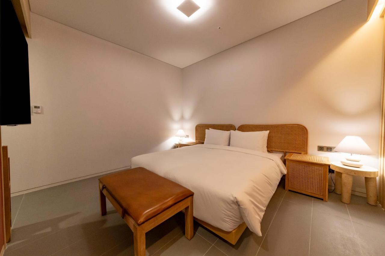 Hound Hotel Haeundae Signature Пусан Экстерьер фото